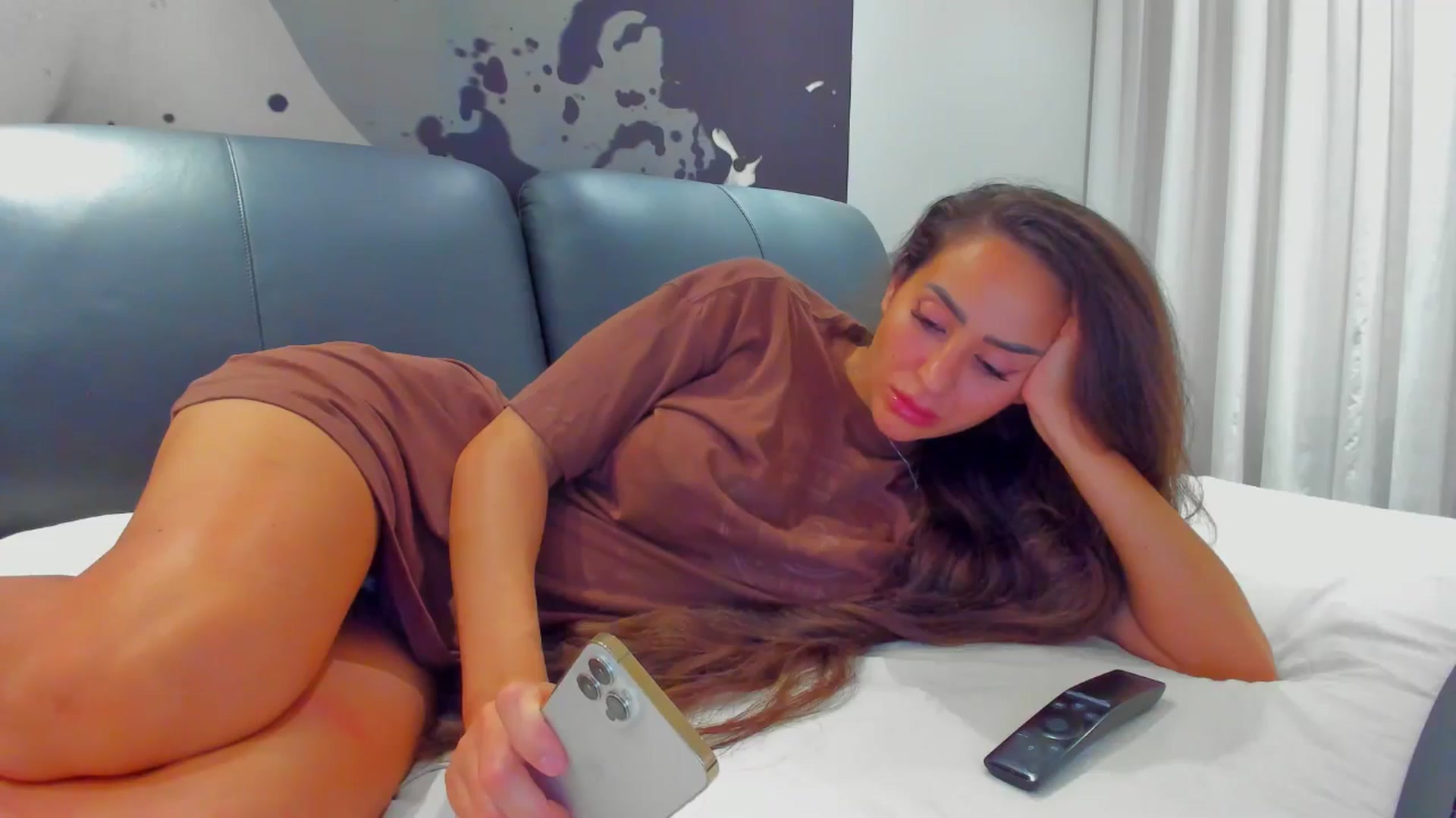 Gallery image thumbnail from SophiaSanty's myfreecams stream on, 10/23/2024, 18:42 image 20 of 20