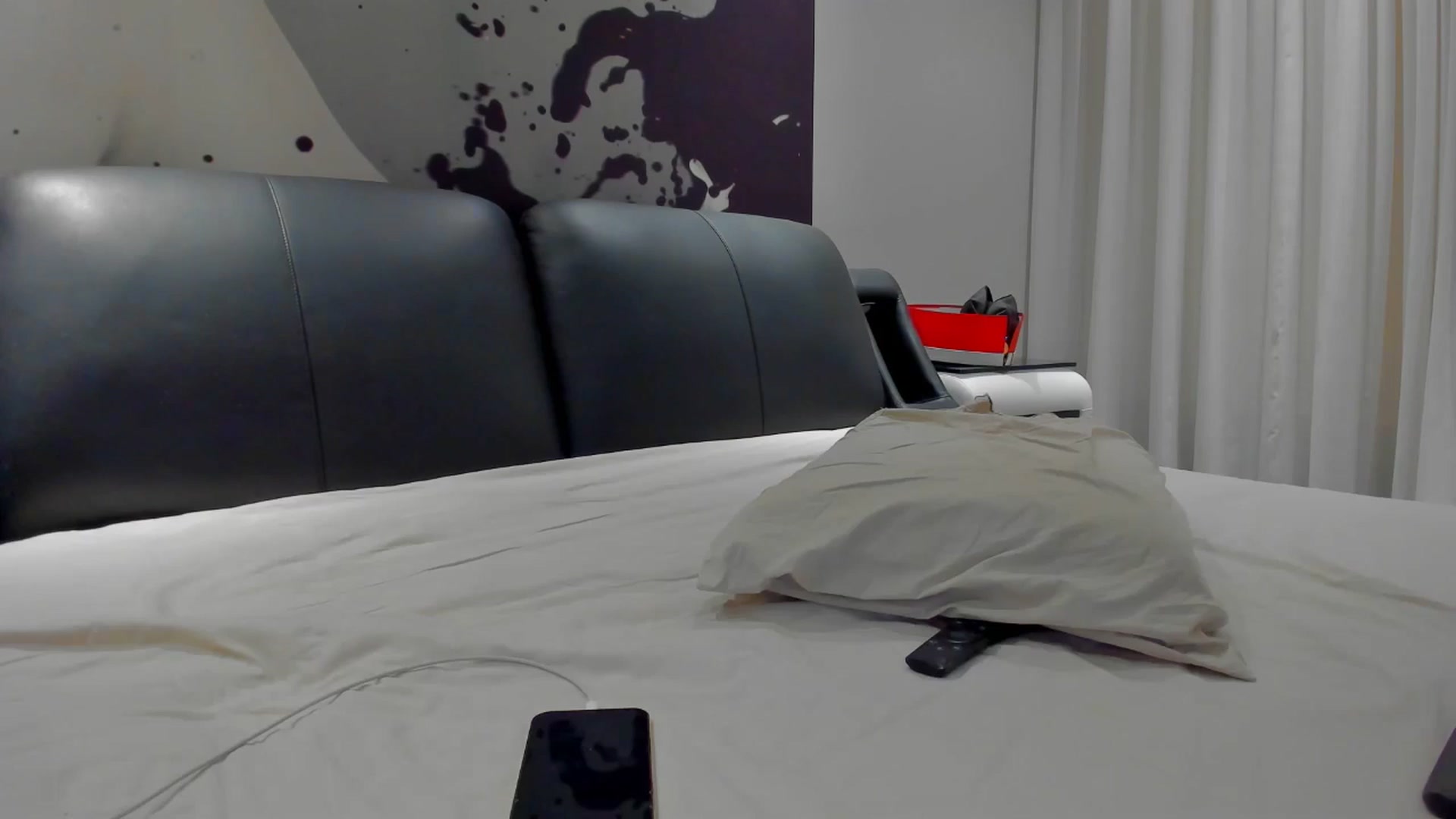 Gallery image thumbnail from SophiaSanty's myfreecams stream on, 10/23/2024, 19:08 image 7 of 20