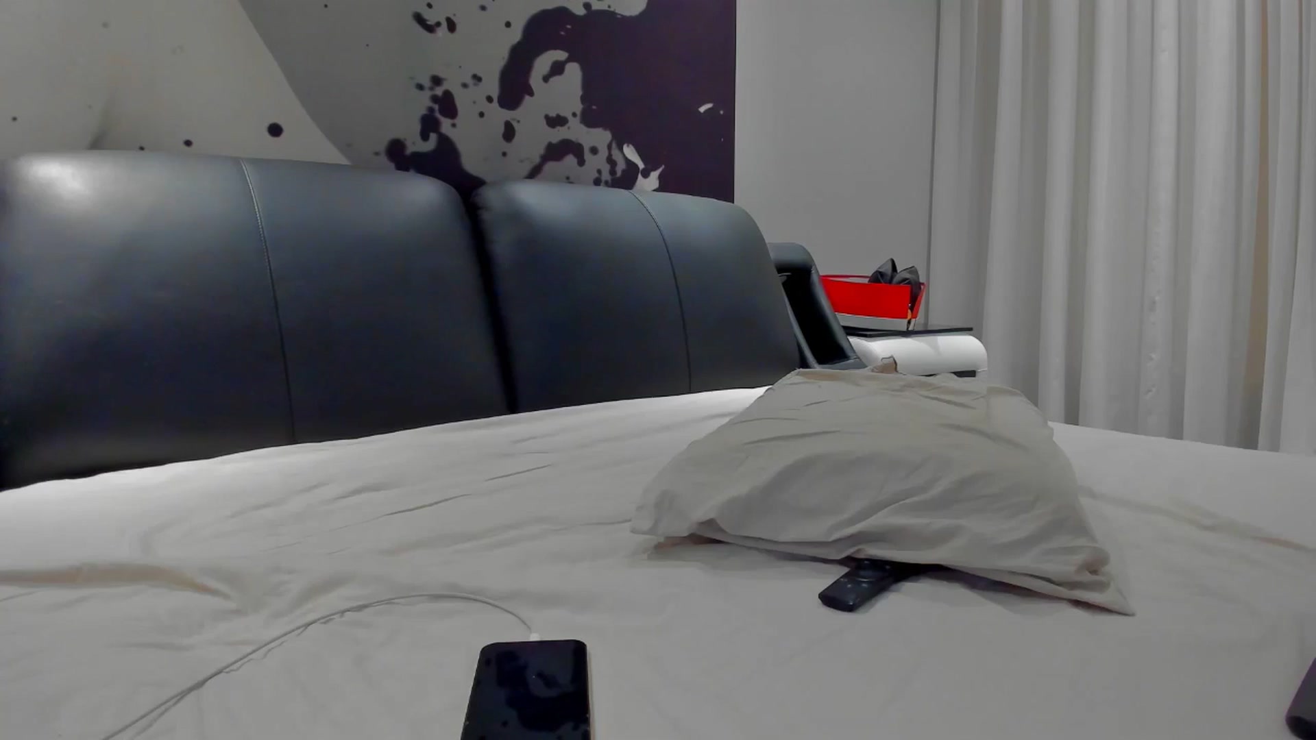 Gallery image thumbnail from SophiaSanty's myfreecams stream on, 10/23/2024, 19:08 image 3 of 20