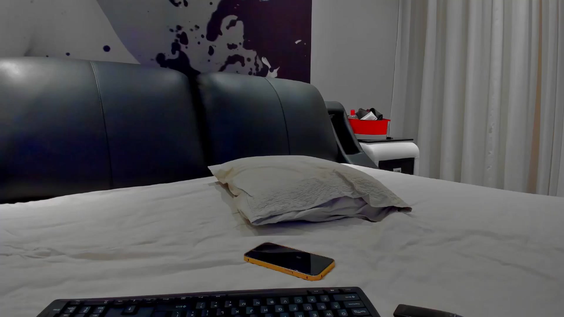 Gallery image thumbnail from SophiaSanty's myfreecams stream on, 10/28/2024, 19:47 image 11 of 20