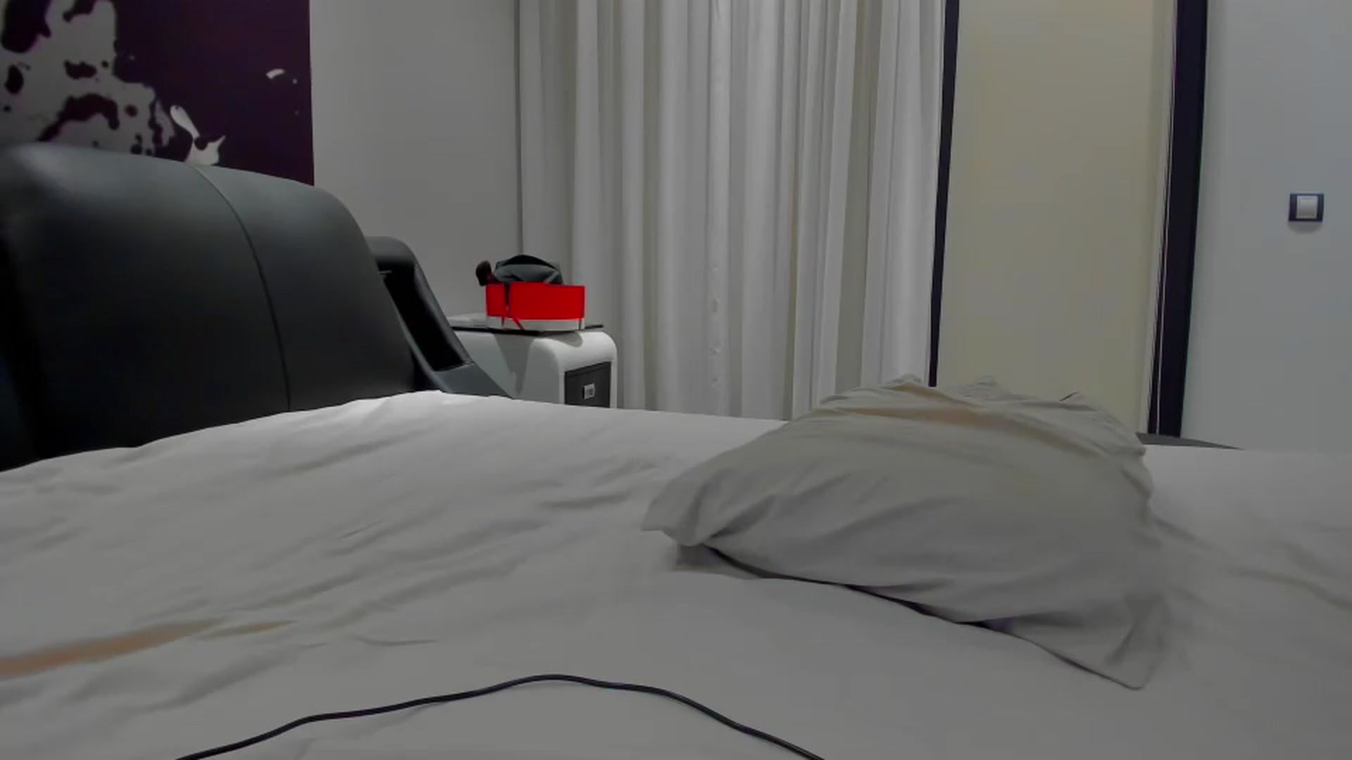Gallery image thumbnail from SophiaSanty's myfreecams stream on, 10/30/2024, 22:40 image 4 of 20