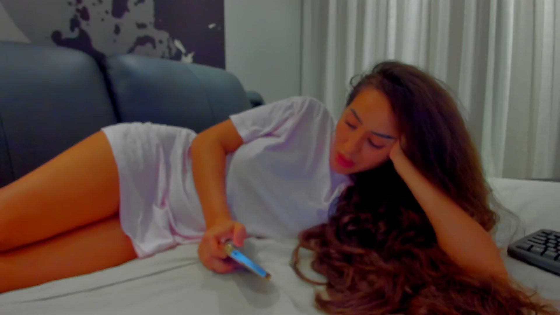 Gallery image thumbnail from SophiaSanty's myfreecams stream on, 11/04/2024, 20:41 image 10 of 20