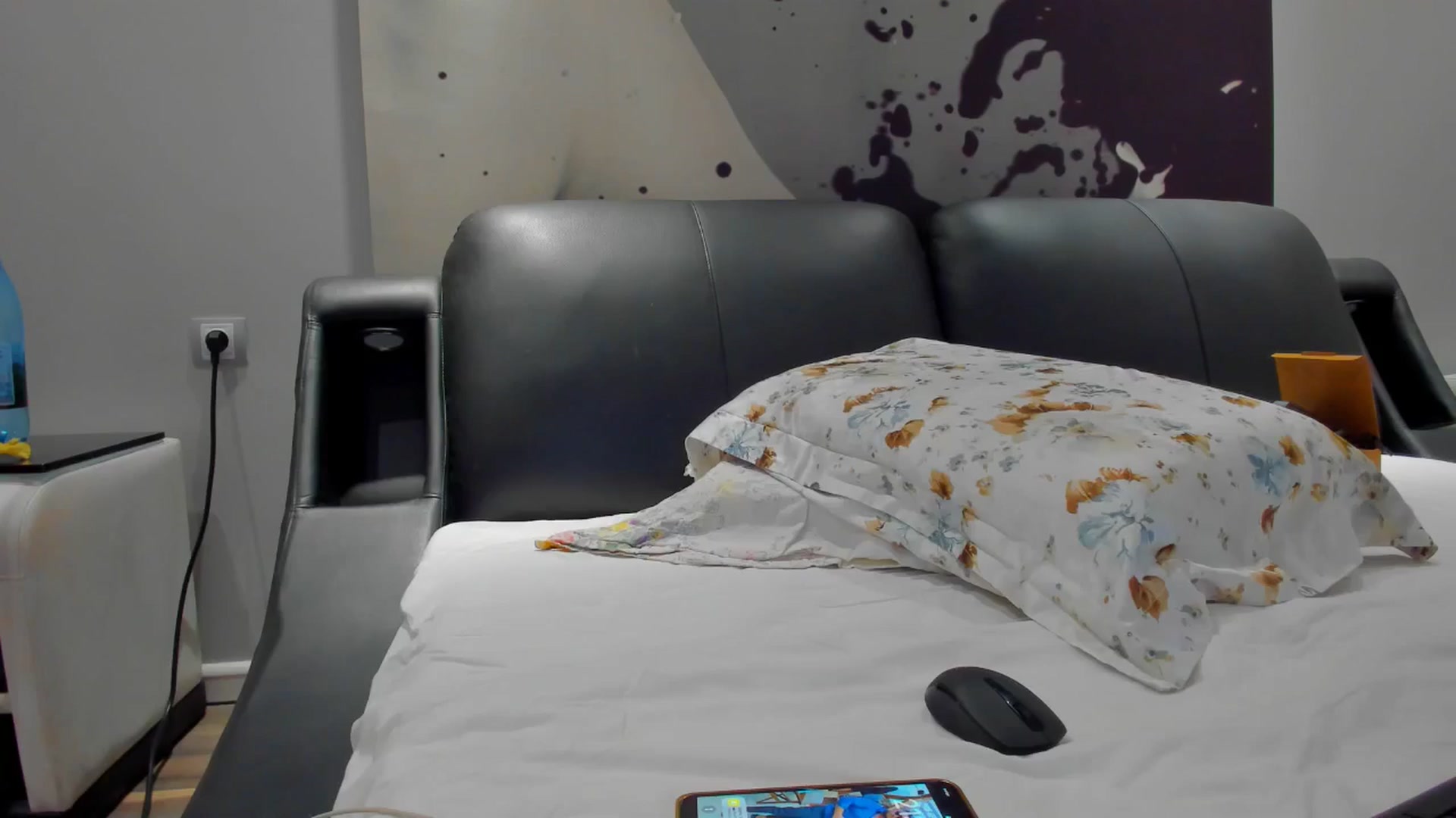 Gallery image thumbnail from SophiaSanty's myfreecams stream on, 11/19/2024, 19:59 image 20 of 20