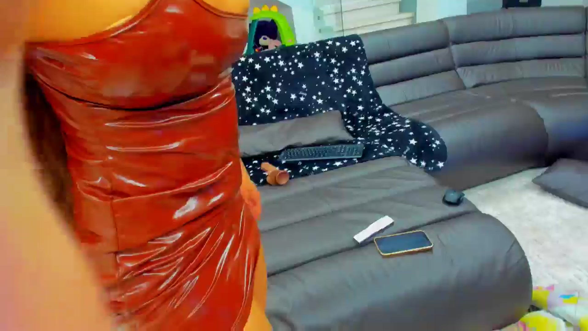 Gallery image thumbnail from SophiaSanty's myfreecams stream on, 12/09/2024, 03:08 image 12 of 20
