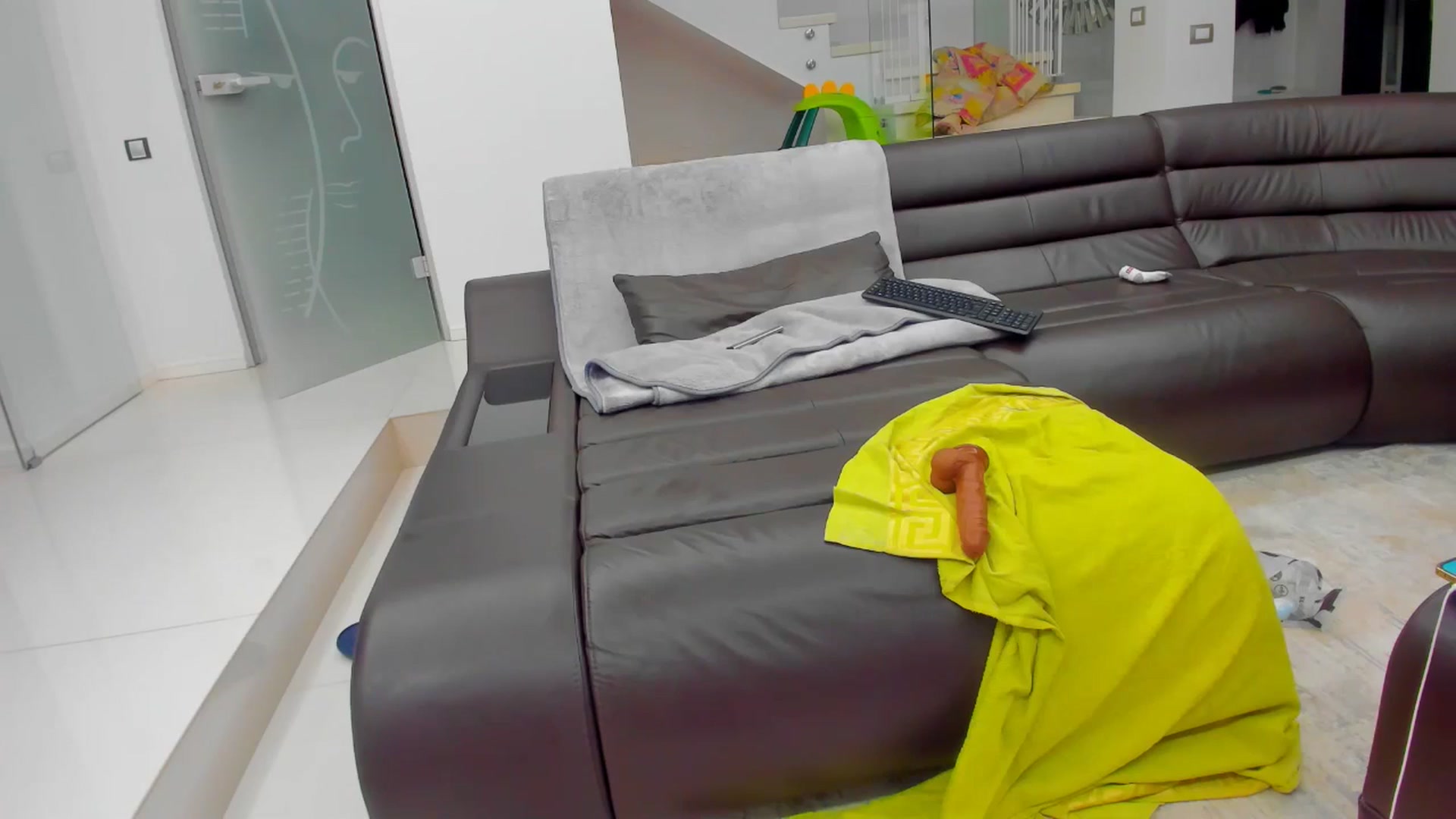 Gallery image thumbnail from SophiaSanty's myfreecams stream on, 01/03/2025, 21:51 image 9 of 20