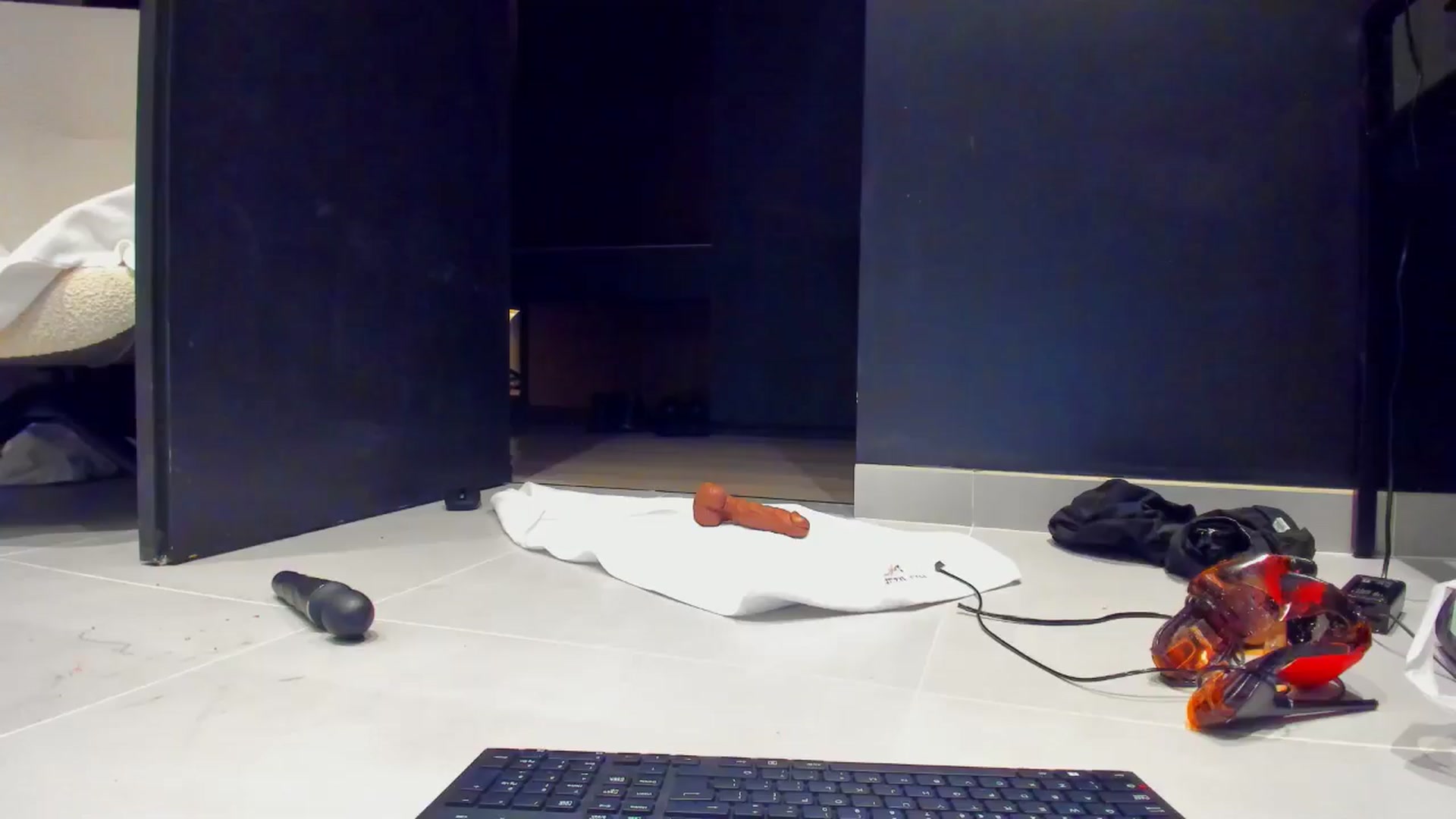 Gallery image thumbnail from SophiaSanty's myfreecams stream on, 01/18/2025, 23:34 image 1 of 20