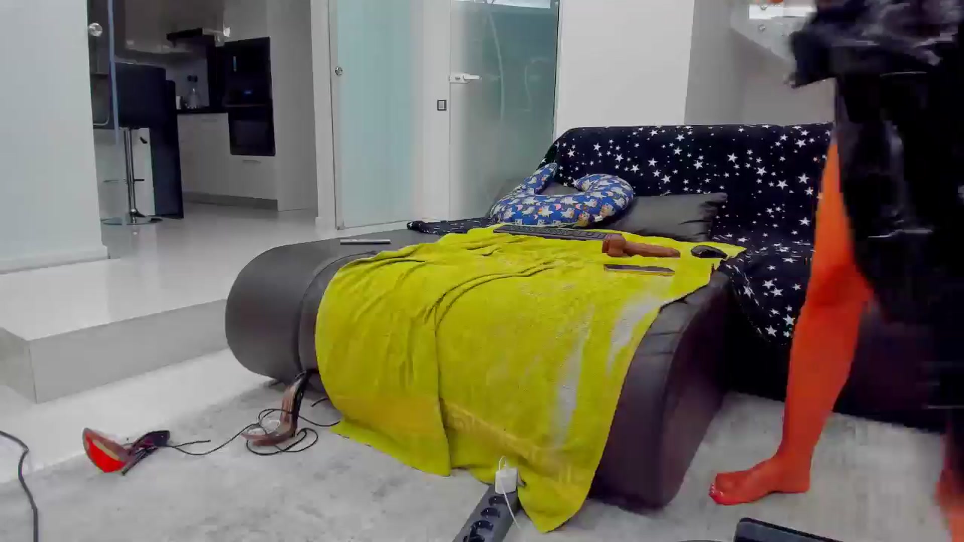 Gallery image thumbnail from SophiaSanty's myfreecams stream on, 03/11/2025, 23:30 image 18 of 20