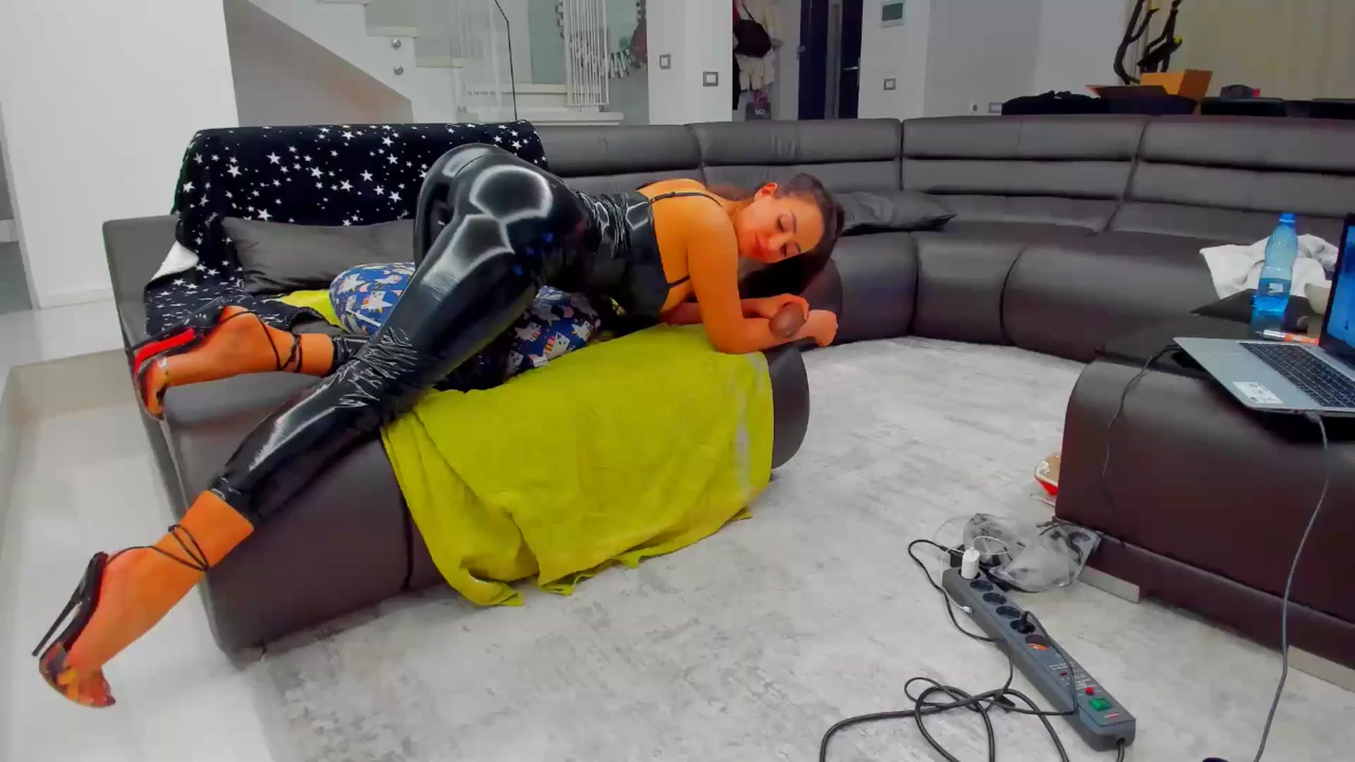 Gallery image thumbnail from SophiaSanty's myfreecams stream on, 03/12/2025, 02:46 image 1 of 20