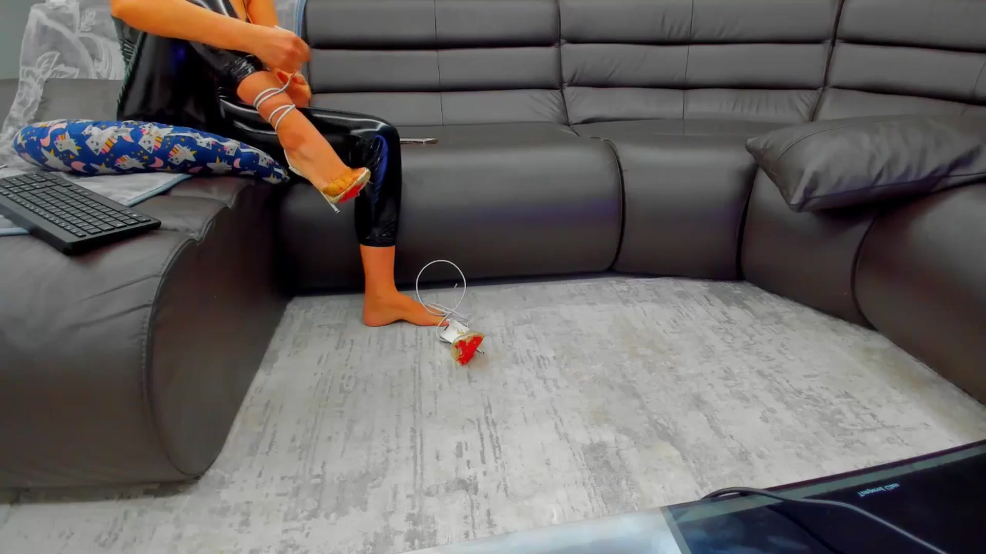 Gallery image thumbnail from SophiaSanty's myfreecams stream on, 03/30/2025, 23:57 image 7 of 20