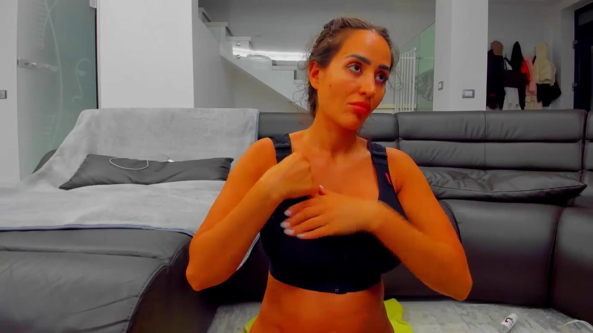 Gallery image thumbnail from SophiaSanty's myfreecams stream on, 07/16/2025, 24:04 image 13 of 20