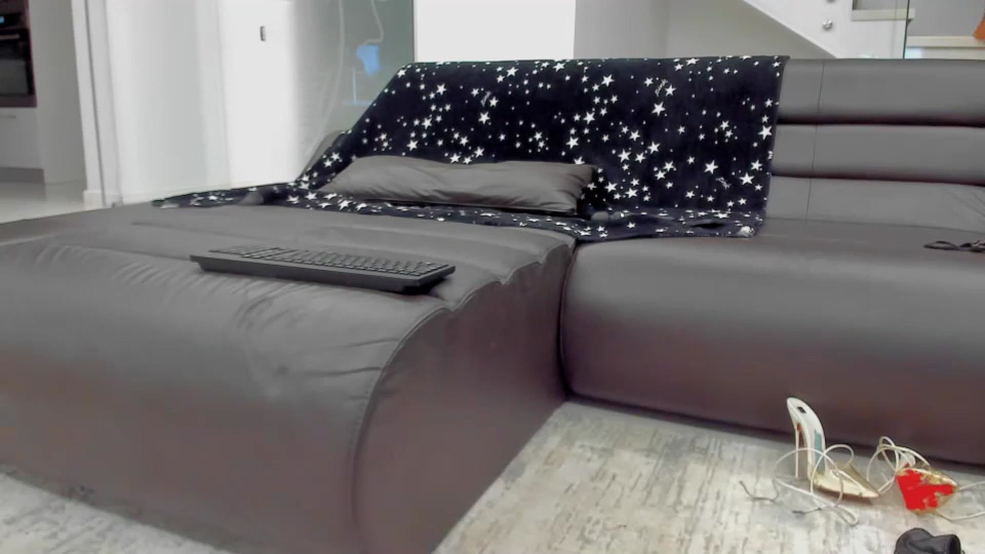 Gallery image thumbnail from SophiaSanty's myfreecams stream on, 10/09/2025, 21:11 image 7 of 20