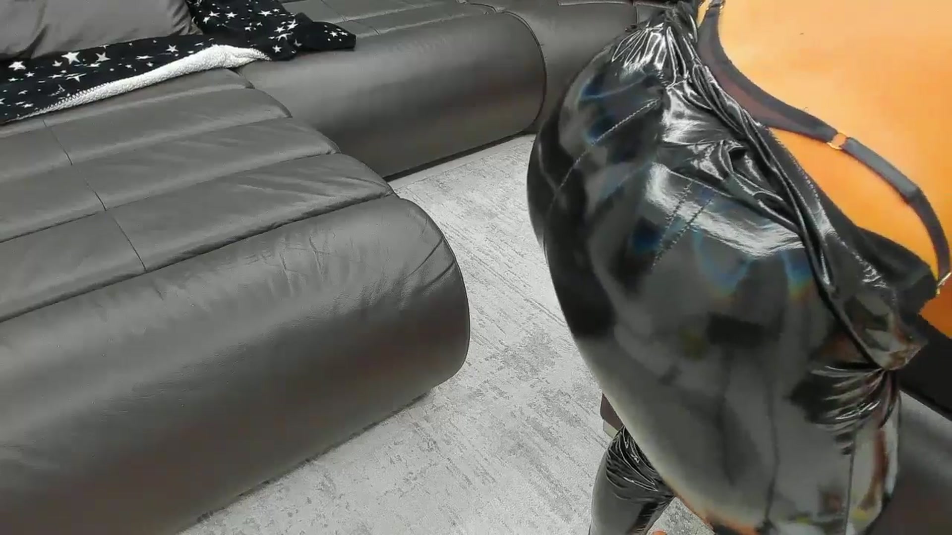 Gallery image thumbnail from SophiaSanty's myfreecams stream on, 11/06/2025, 22:04 image 3 of 20