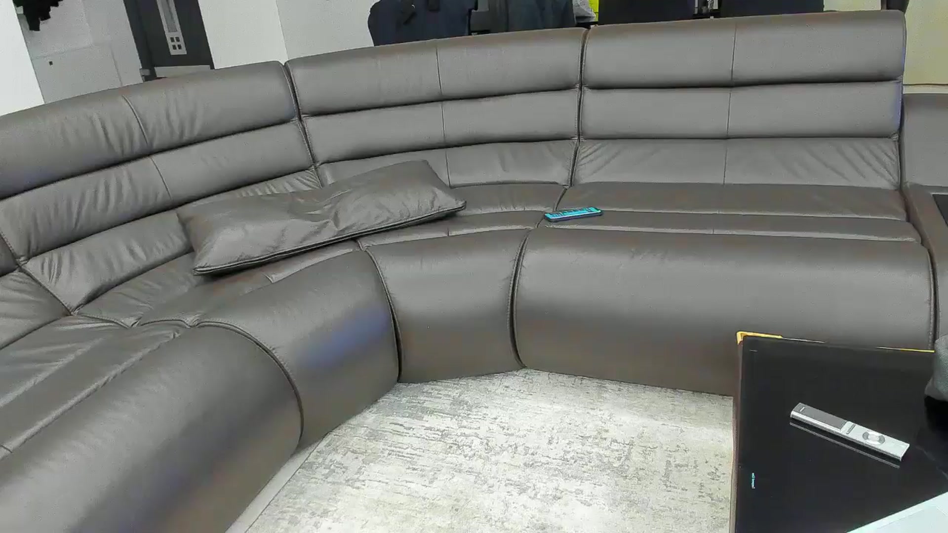 Gallery image thumbnail from SophiaSanty's myfreecams stream on, 11/06/2025, 23:28 image 2 of 20