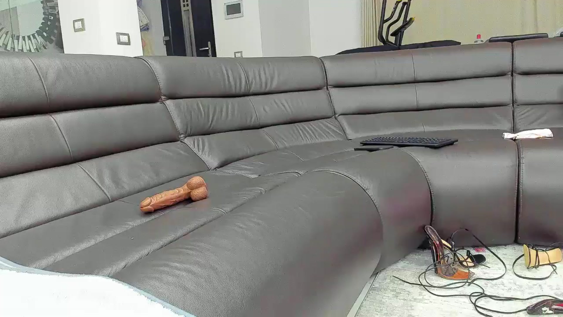 Gallery image thumbnail from SophiaSanty's myfreecams stream on, 12/03/2025, 24:02 image 1 of 20