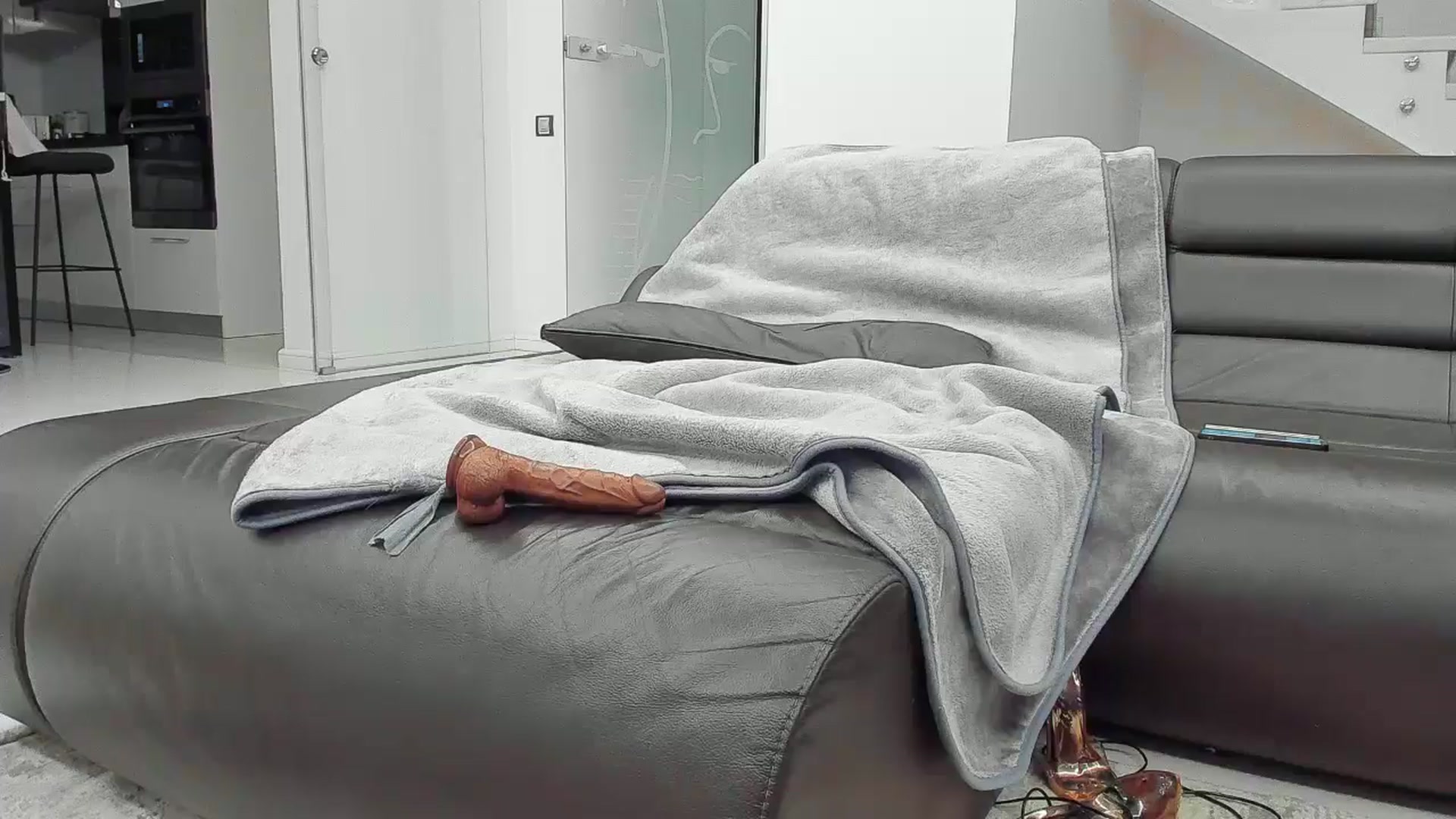 Gallery image thumbnail from SophiaSanty's myfreecams stream on, 12/07/2025, 23:12 image 12 of 20