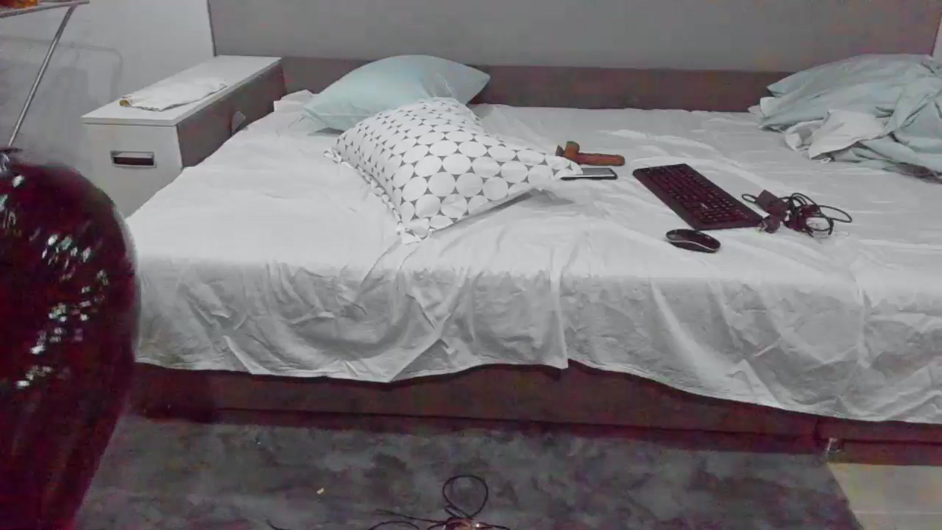 Gallery image thumbnail from SophiaSanty's myfreecams stream on, 02/19/2026, 24:03 image 10 of 20
