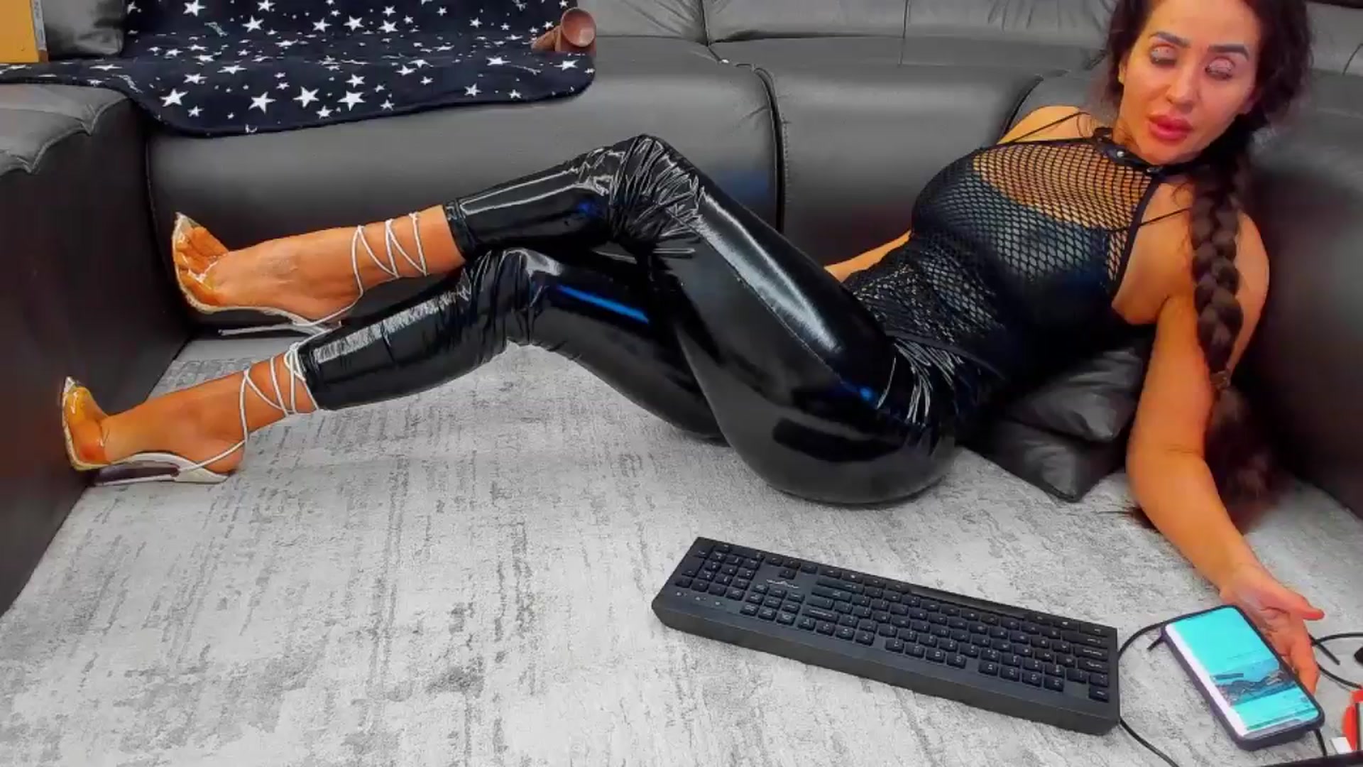 Gallery image thumbnail from SophiaSanty's myfreecams stream on, 02/28/2026, 24:03 image 16 of 20