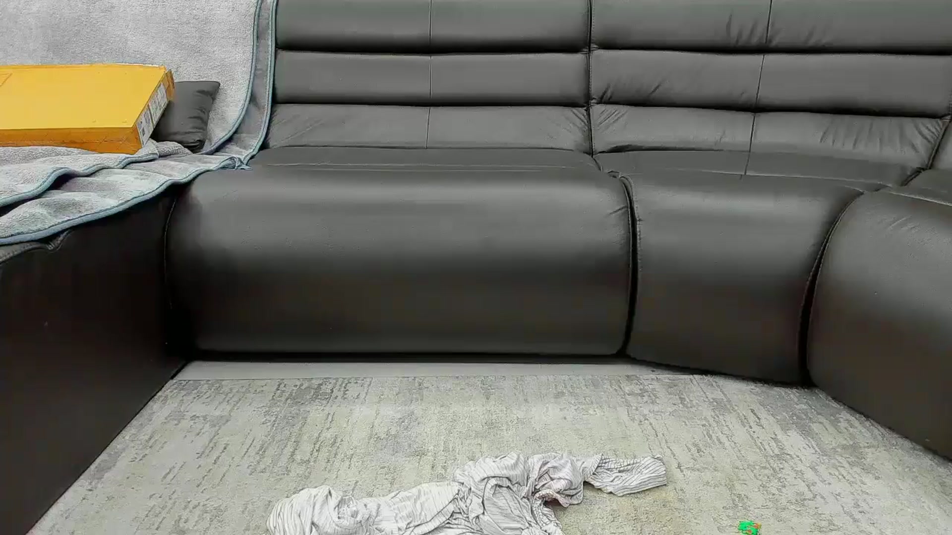 Gallery image thumbnail from SophiaSanty's myfreecams stream on, 04/23/2026, 21:14 image 2 of 20