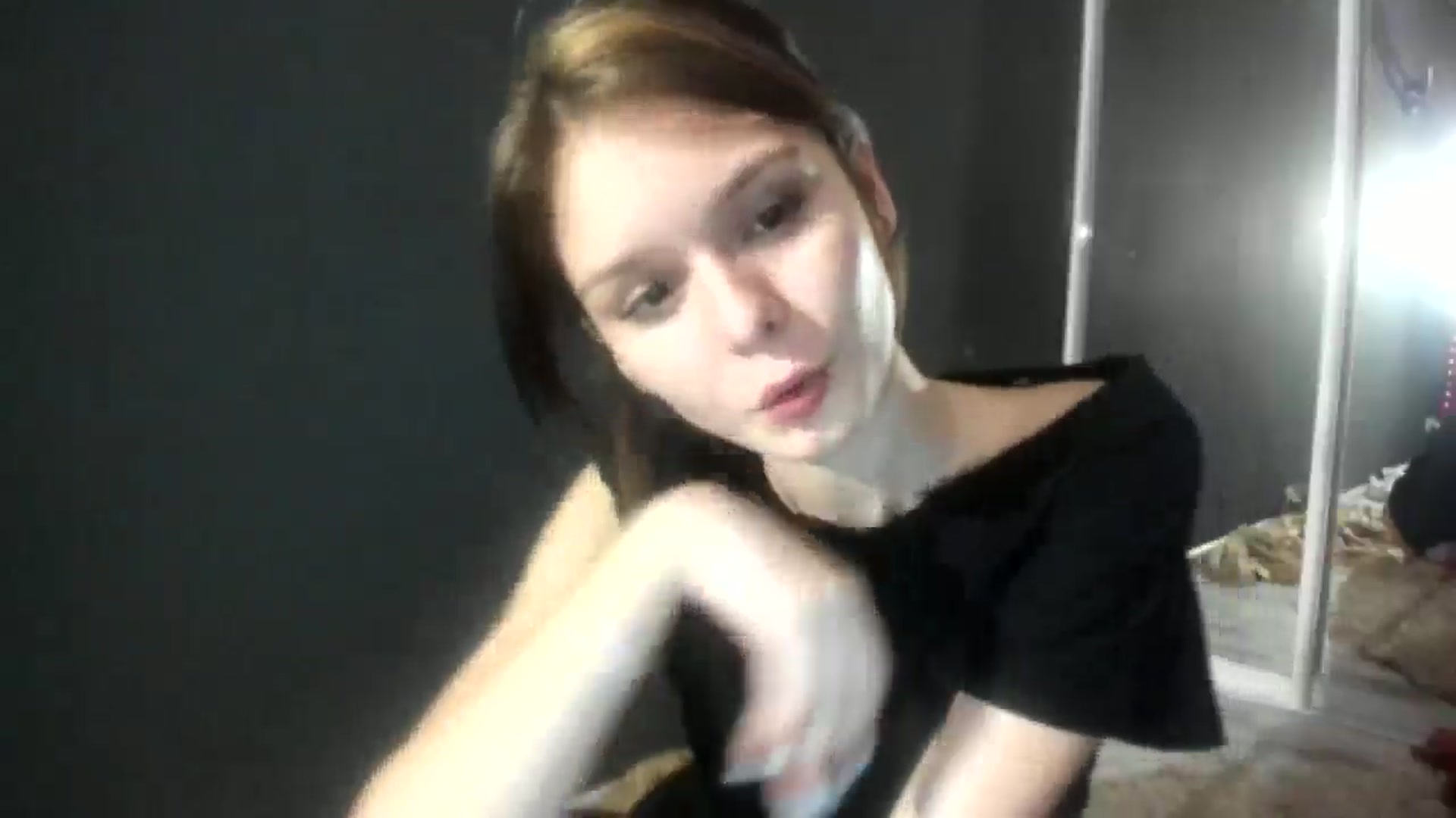 Gallery image thumbnail from SophiaShyy's myfreecams stream on, 01/12/2026, 03:45 image 16 of 20