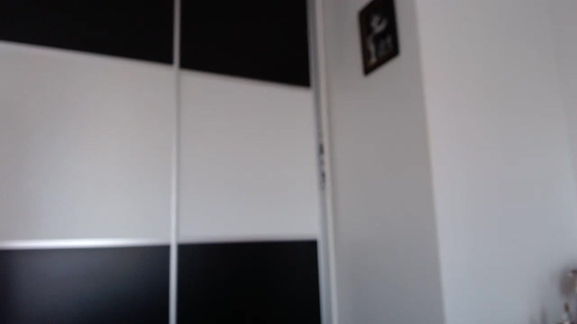 Gallery image thumbnail from Sophia_88x's myfreecams stream on, 12/18/2022, 13:26 image 18 of 20