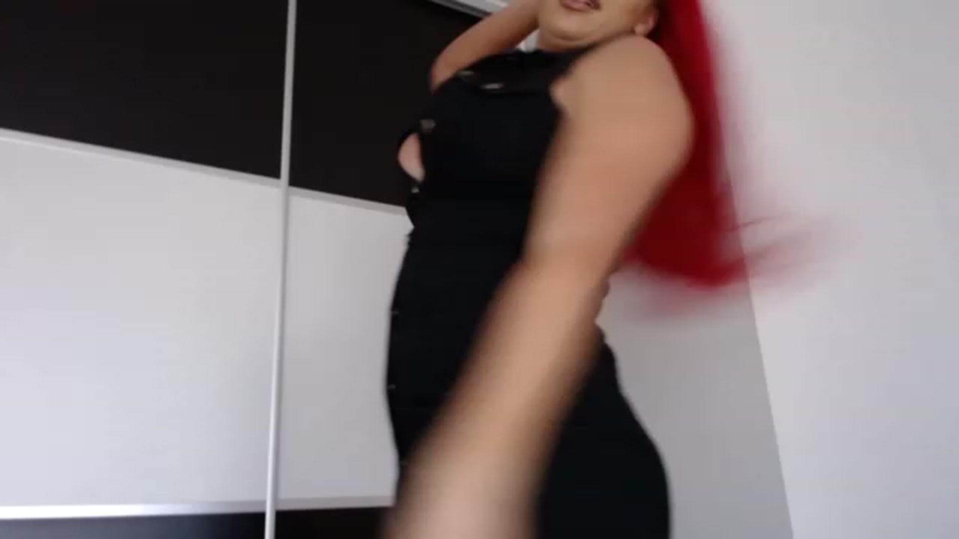 Gallery image thumbnail from Sophia_88x's myfreecams stream on, 01/08/2023, 13:34 image 10 of 20