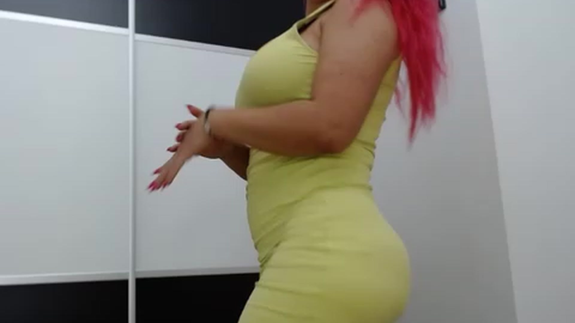 Gallery image thumbnail from Sophia_88x's myfreecams stream on, 01/25/2023, 20:56 image 5 of 20