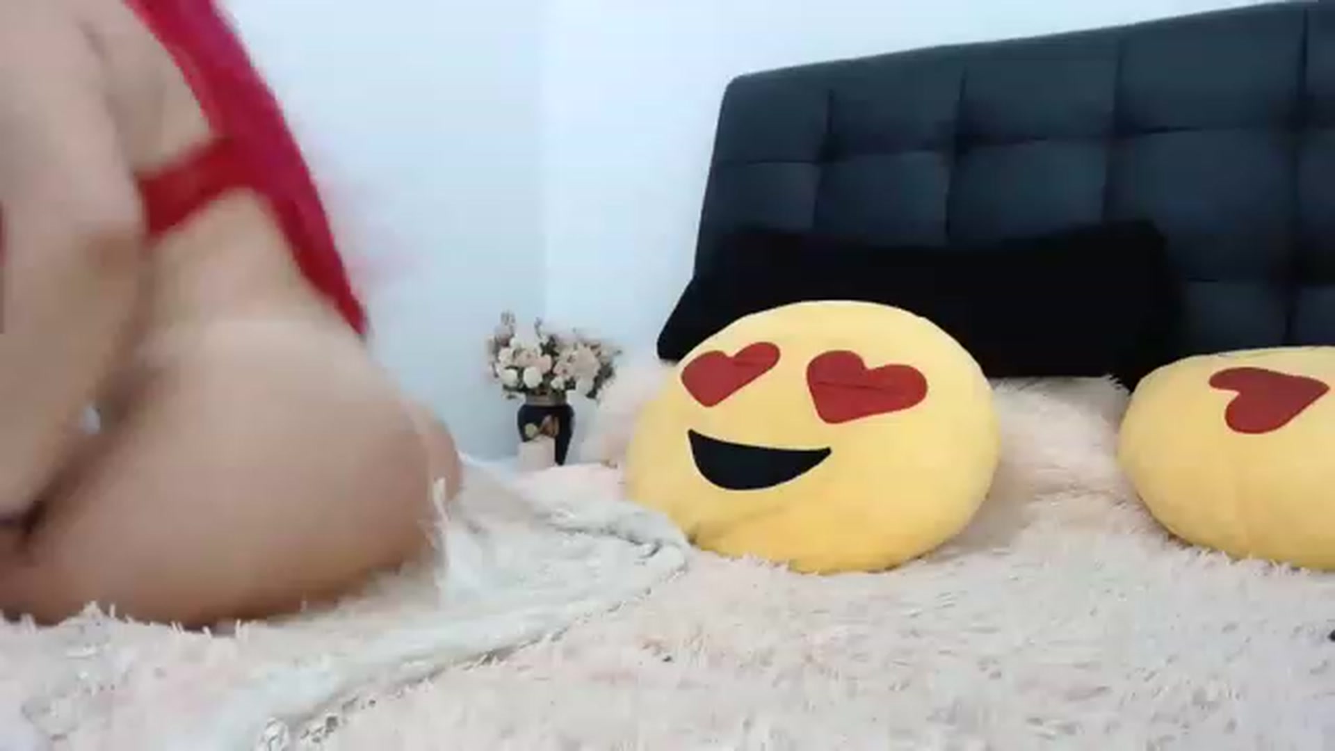 Gallery image thumbnail from Sophia_88x's myfreecams stream on, 02/24/2023, 18:55 image 3 of 20