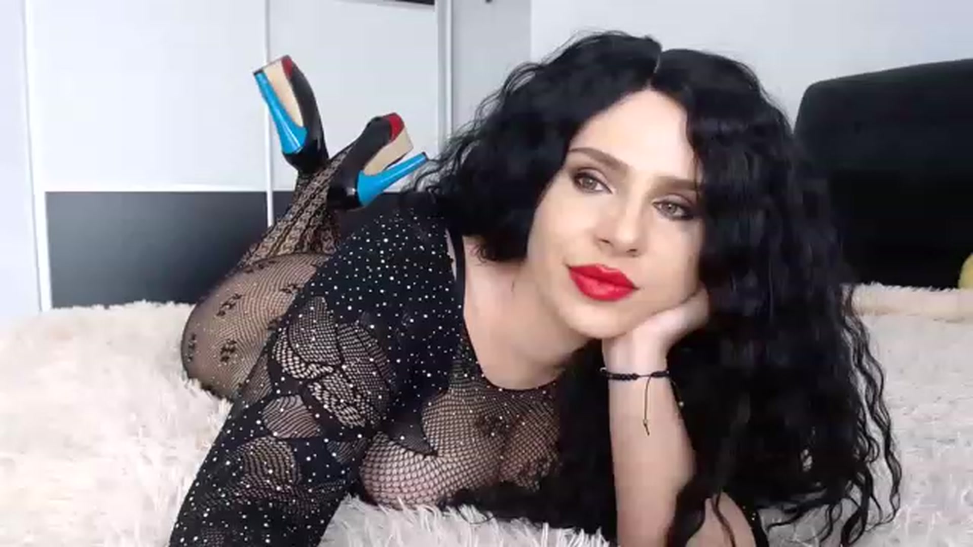 Gallery image thumbnail from Sophia_88x's myfreecams stream on, 02/27/2023, 12:31 image 11 of 20