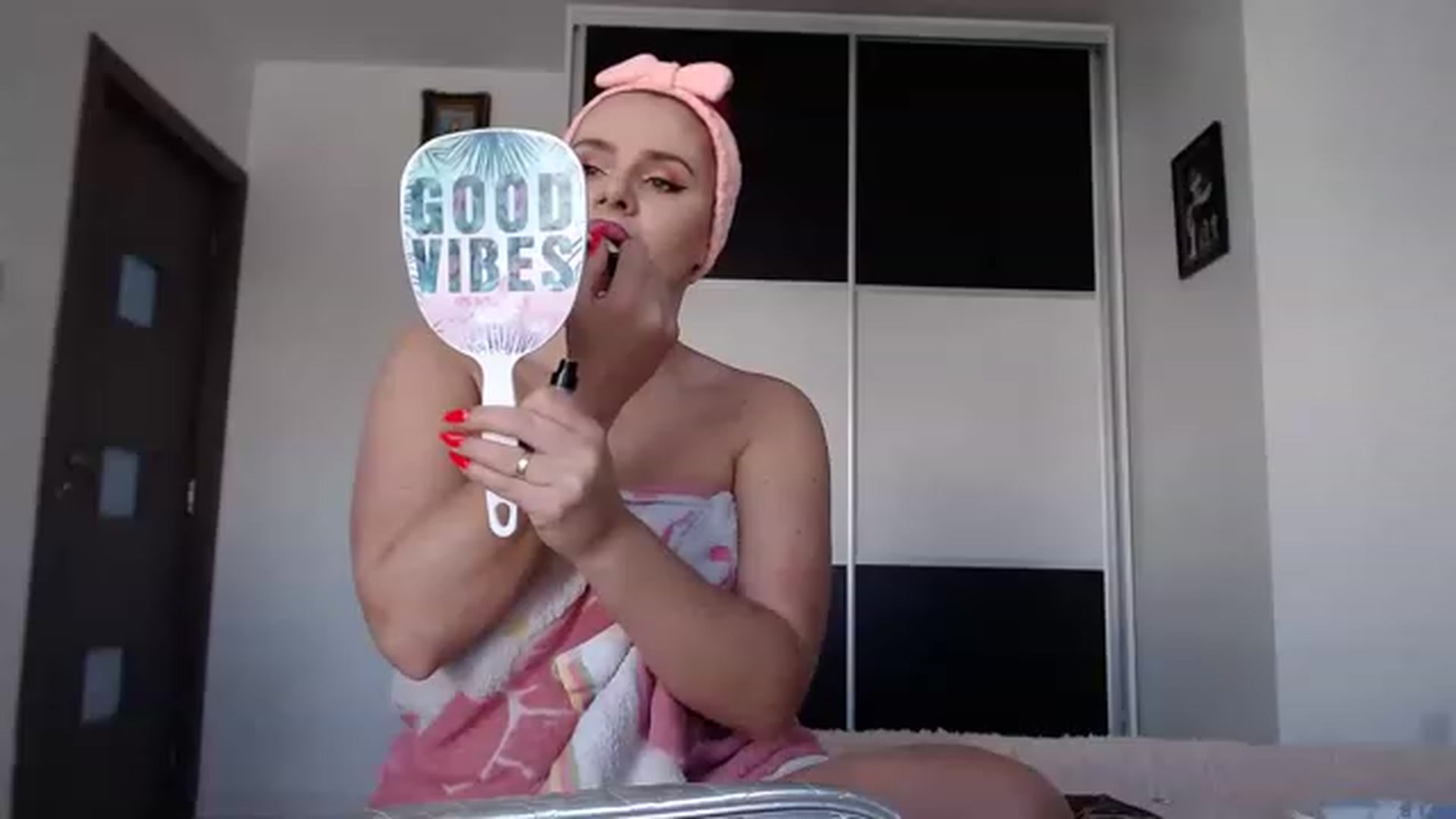 Gallery image thumbnail from Sophia_88x's myfreecams stream on, 03/10/2023, 09:30 image 8 of 20