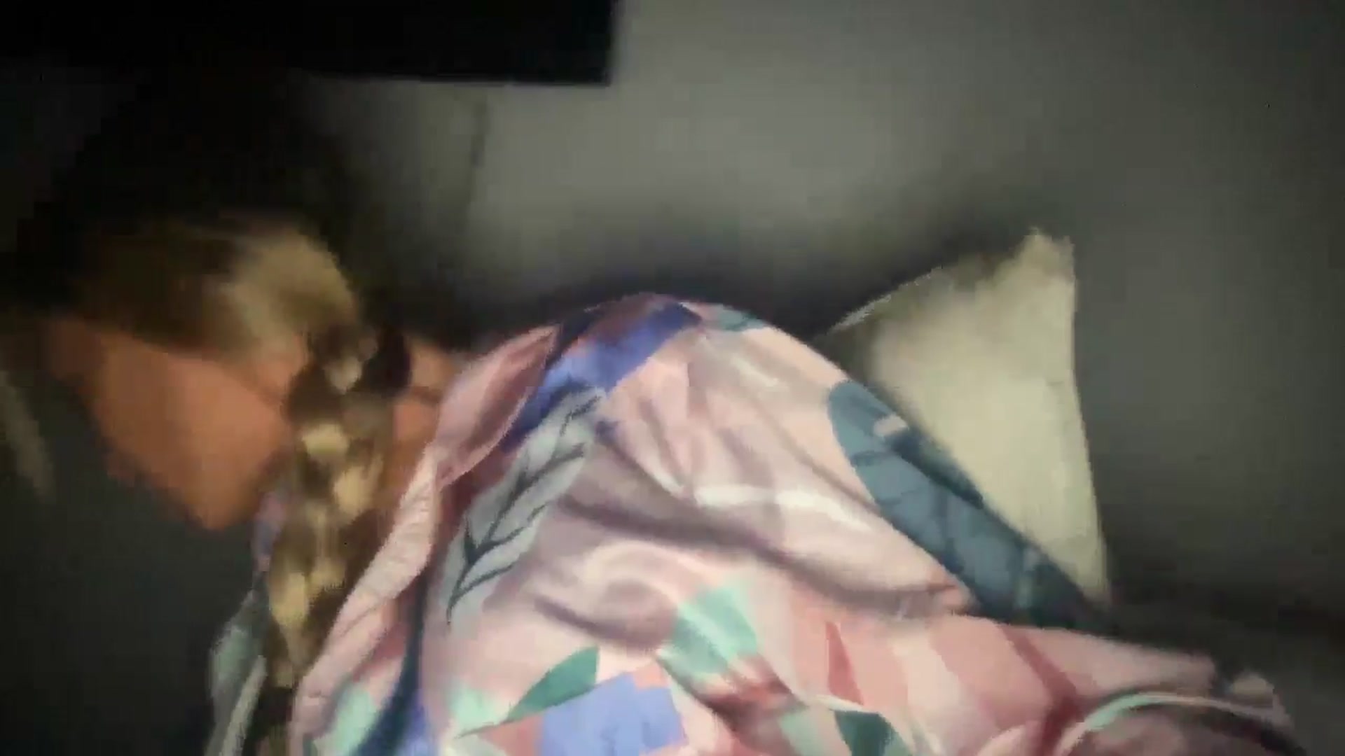 Gallery image thumbnail from Sophia_may7's myfreecams stream on, 06/18/2024, 22:45 image 15 of 20