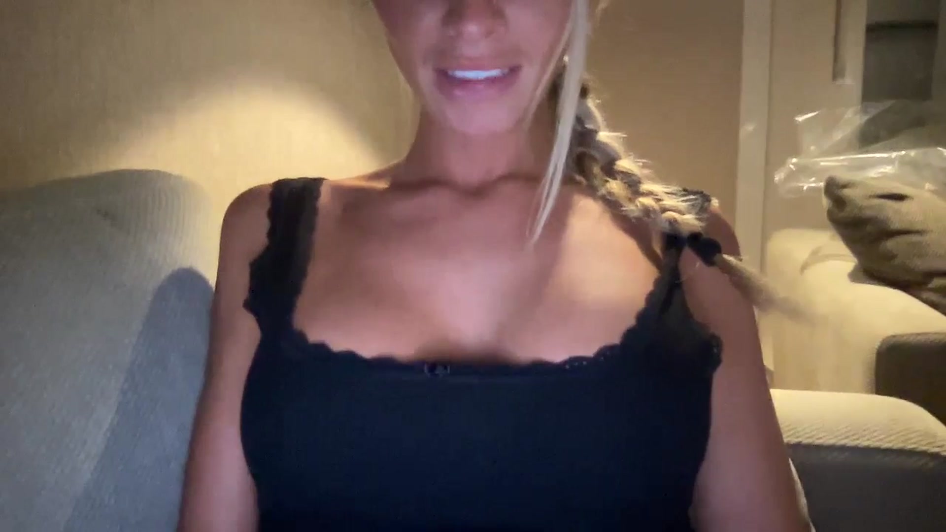 Gallery image thumbnail from Sophia_may7's myfreecams stream on, 07/04/2024, 19:53 image 20 of 20