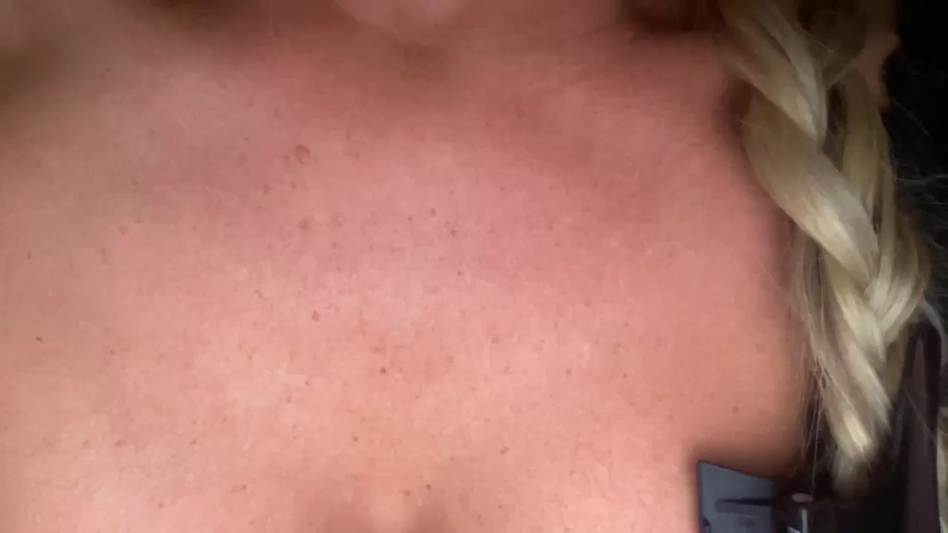 Gallery image thumbnail from Sophia_may7's myfreecams stream on, 07/25/2024, 19:53 image 15 of 20