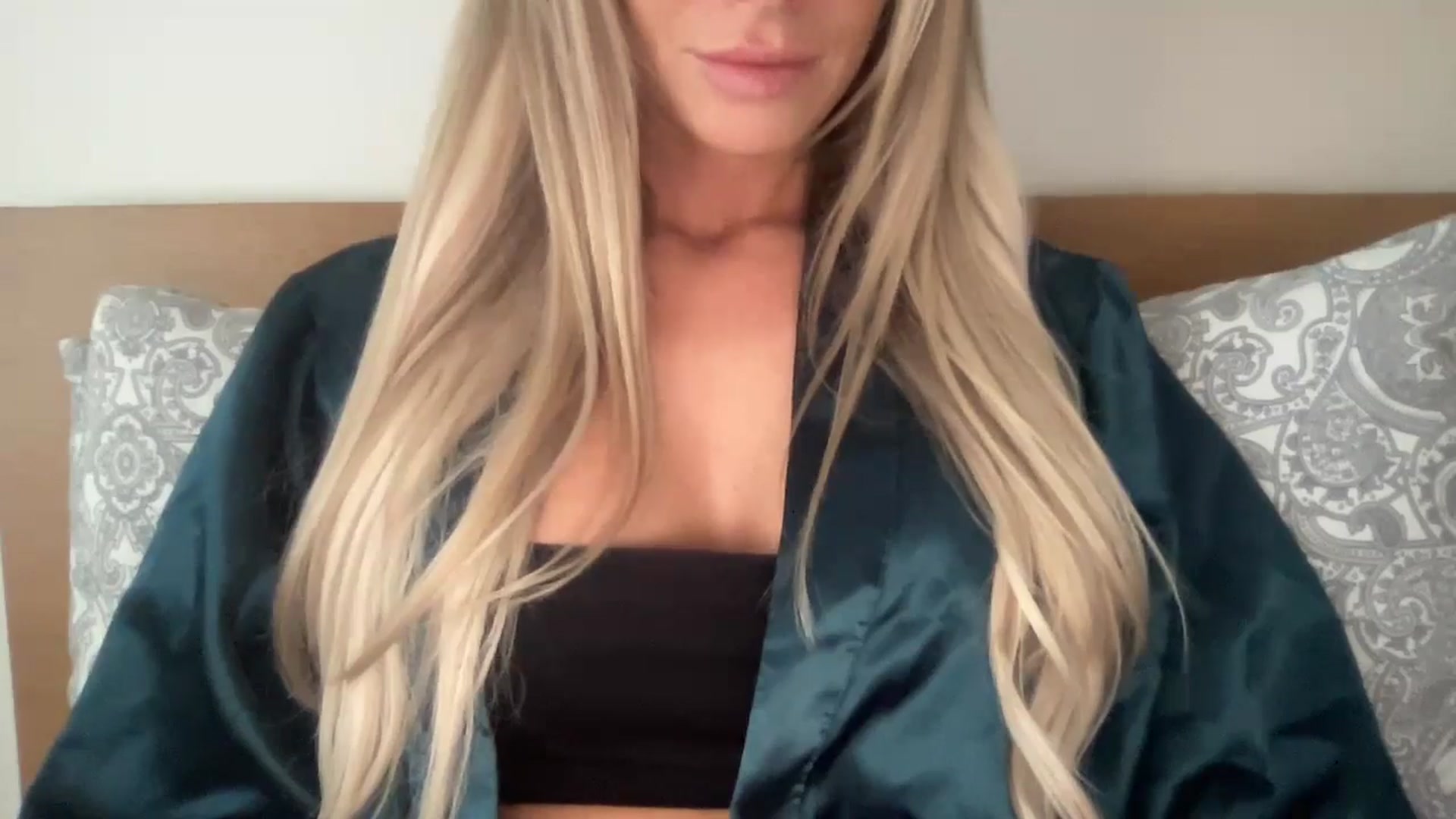 Gallery image thumbnail from Sophia_may7's myfreecams stream on, 09/13/2024, 14:22 image 13 of 20