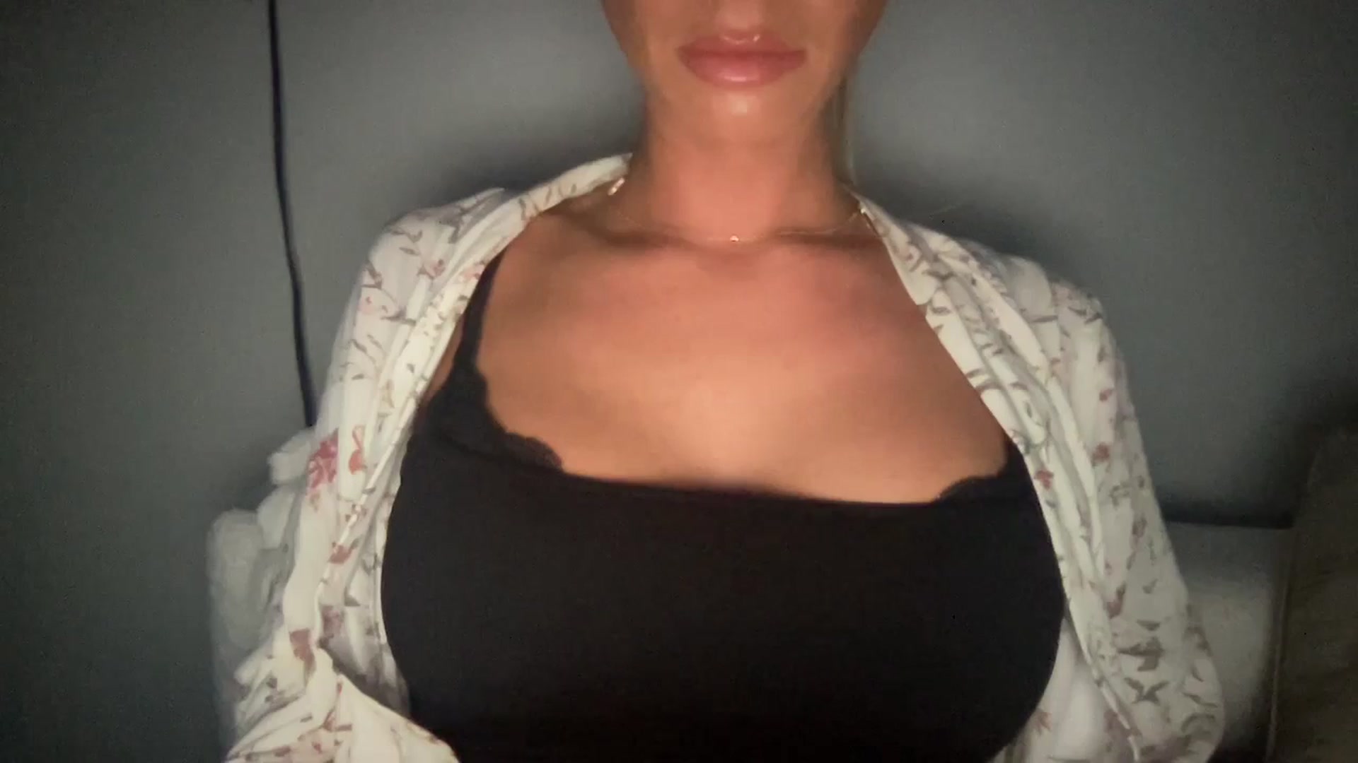 Gallery image thumbnail from Sophiaamay's myfreecams stream on, 09/14/2024, 18:25 image 13 of 20