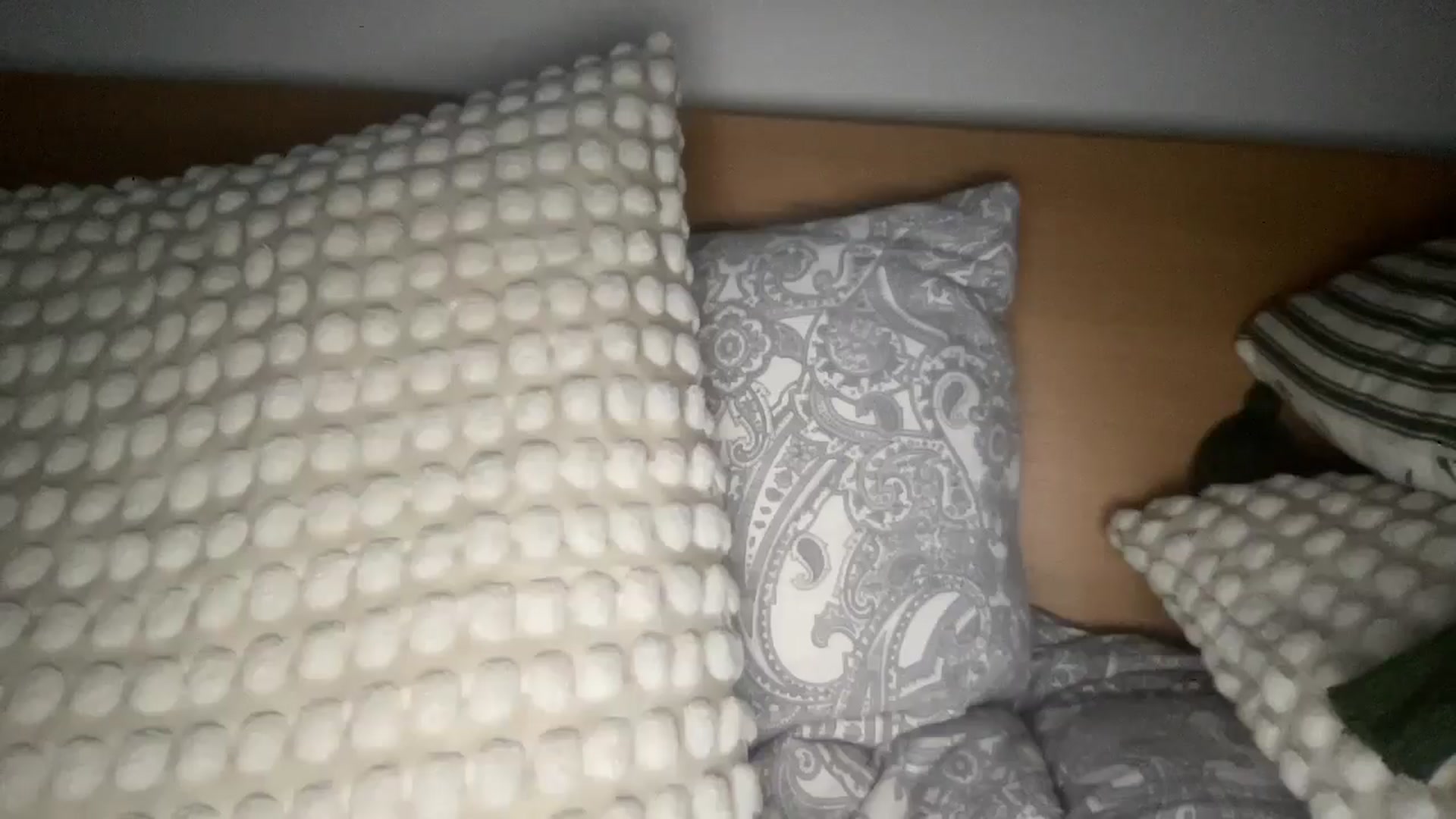 Gallery image thumbnail from Sophiaamay's myfreecams stream on, 04/06/2025, 23:02 image 10 of 20