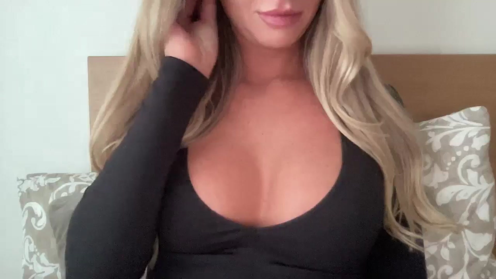 Gallery image thumbnail from Sophiaamay's myfreecams stream on, 09/24/2025, 14:33 image 16 of 20