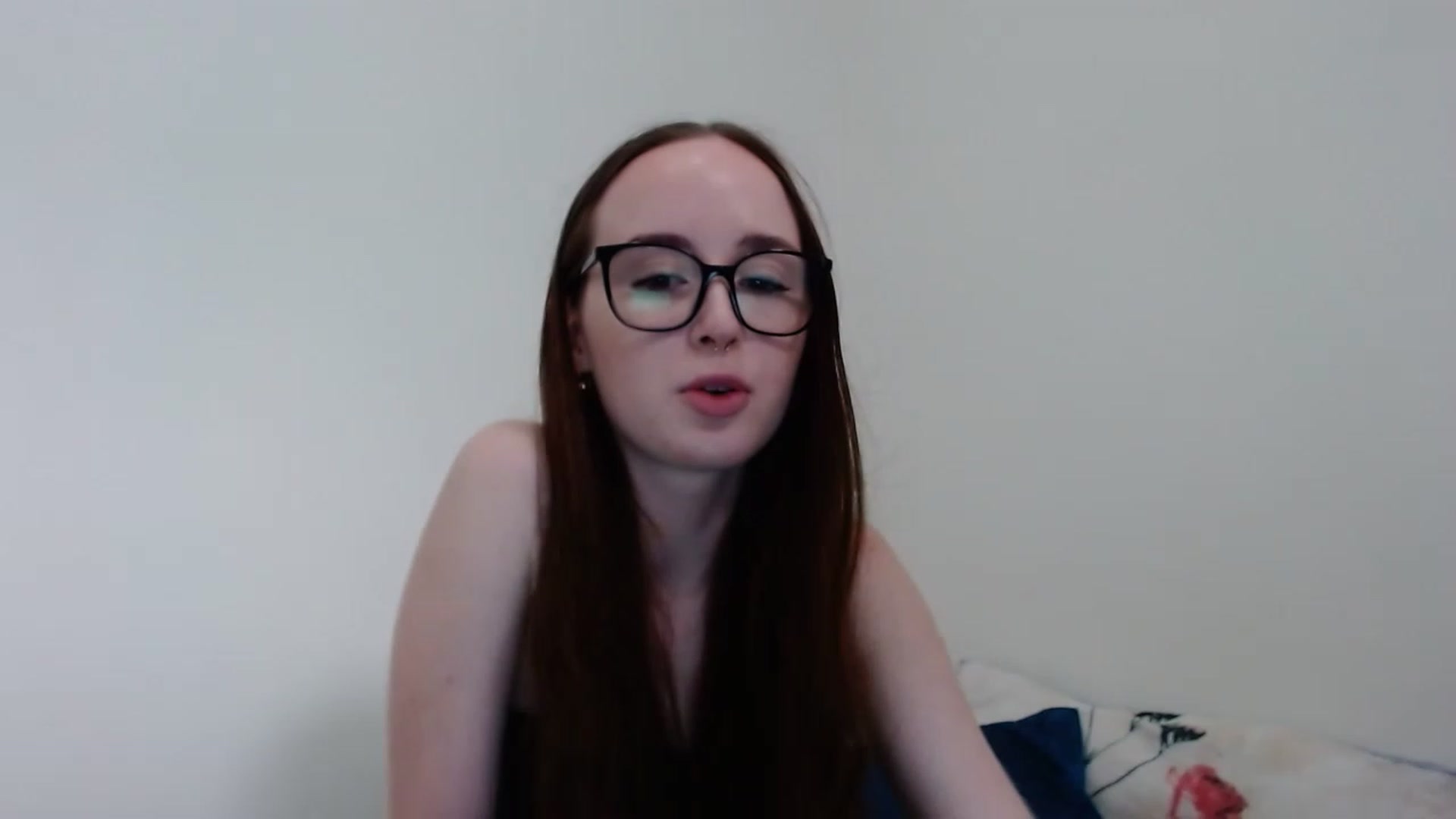 Gallery image thumbnail from Sophialove2's myfreecams stream on, 02/23/2023, 04:01 image 17 of 20