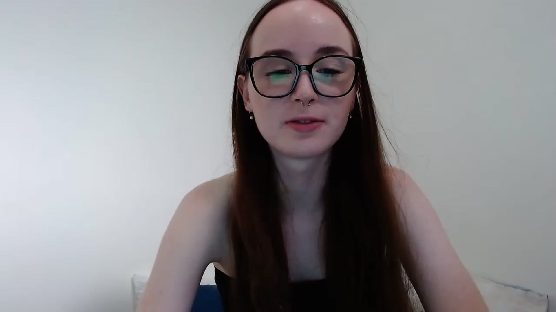 Gallery image thumbnail from Sophialove2's myfreecams stream on, 02/23/2023, 04:01 image 8 of 20