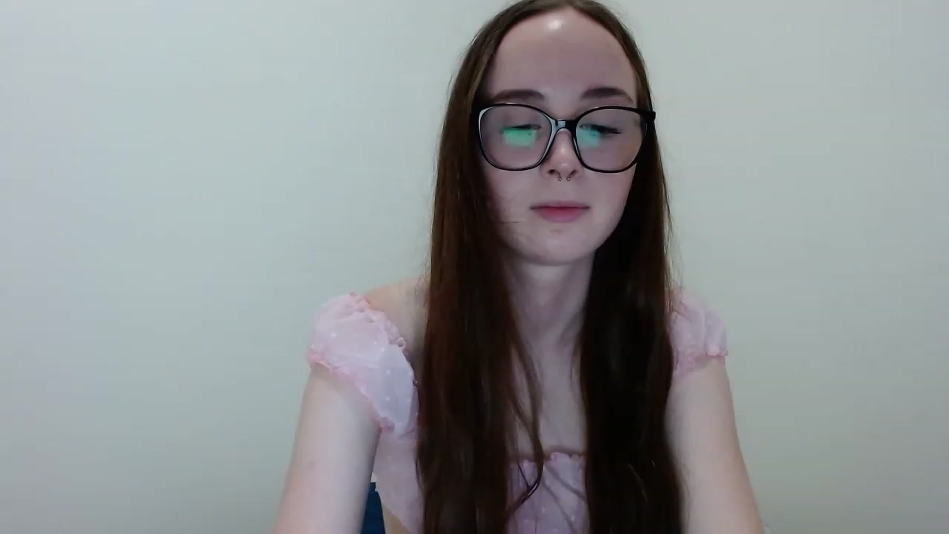 Gallery image thumbnail from Sophialove2's myfreecams stream on, 02/25/2023, 05:08 image 10 of 20
