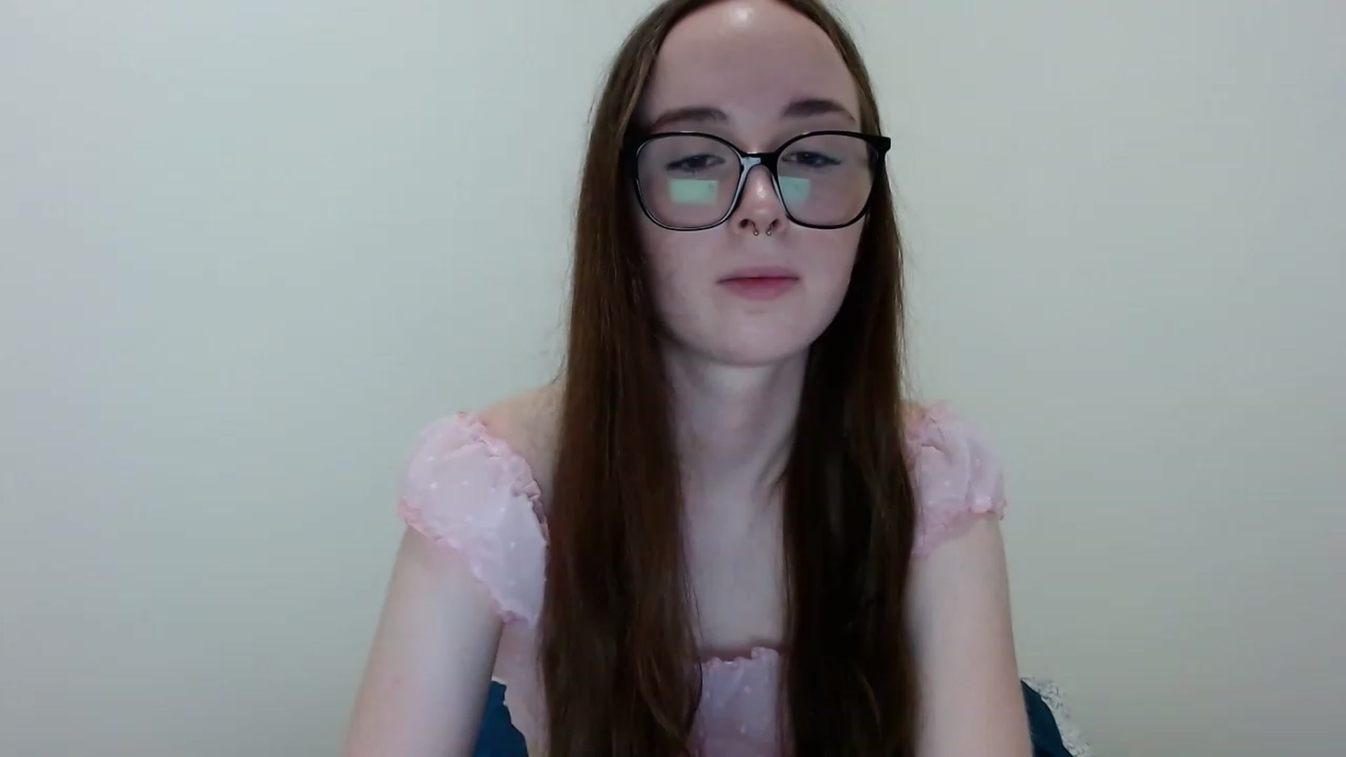 Gallery image thumbnail from Sophialove2's myfreecams stream on, 02/25/2023, 05:08 image 11 of 20