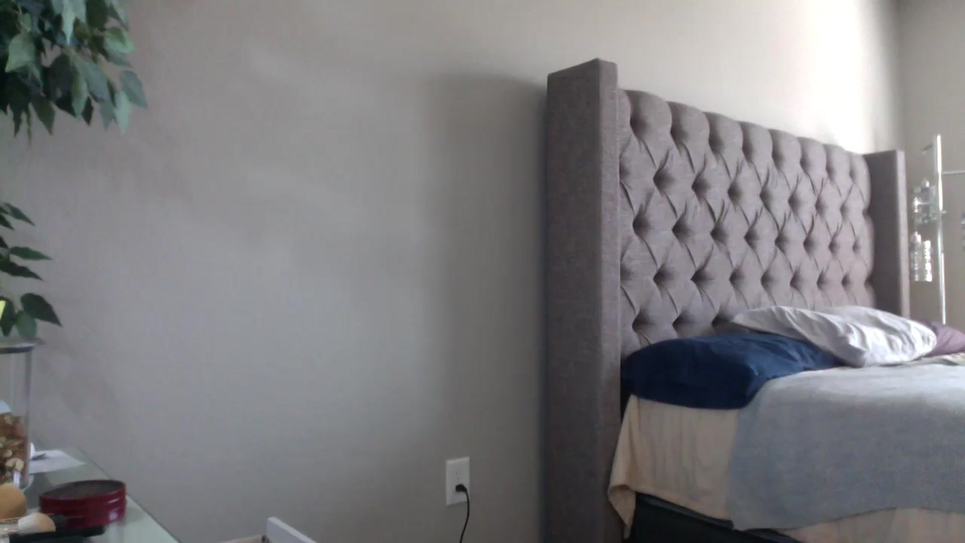 Gallery image thumbnail from Sophiaxoxo's myfreecams stream on, 03/05/2024, 23:55 image 1 of 20