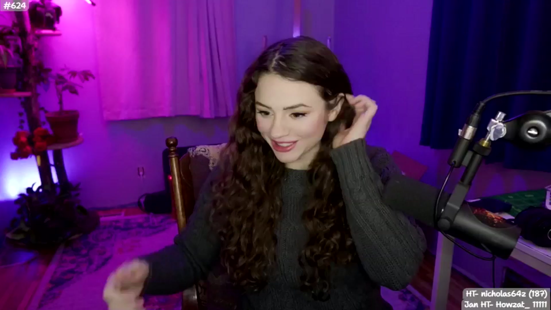 Gallery image thumbnail from SophieAmor's myfreecams stream on, 01/17/2026, 04:13 image 15 of 20