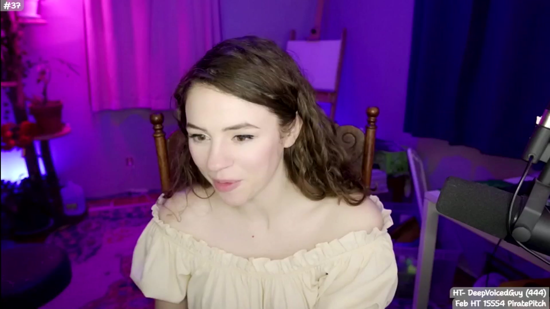 Gallery image thumbnail from SophieAmor's myfreecams stream on, 02/19/2026, 08:43 image 3 of 20