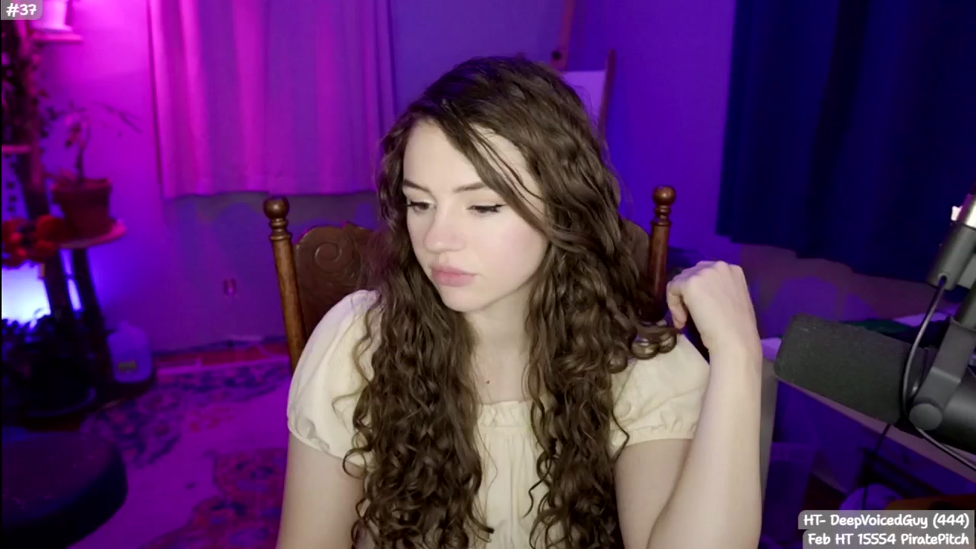 Gallery image thumbnail from SophieAmor's myfreecams stream on, 02/19/2026, 08:43 image 12 of 20