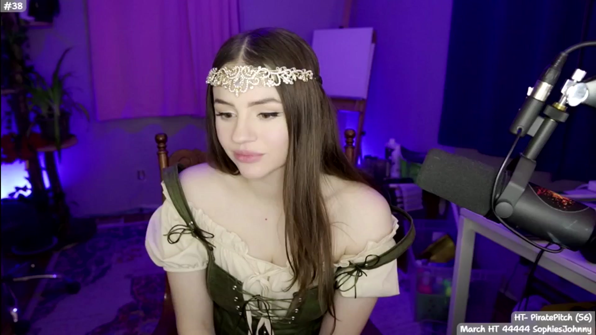 Gallery image thumbnail from SophieAmor's myfreecams stream on, 03/05/2026, 08:37 image 16 of 20