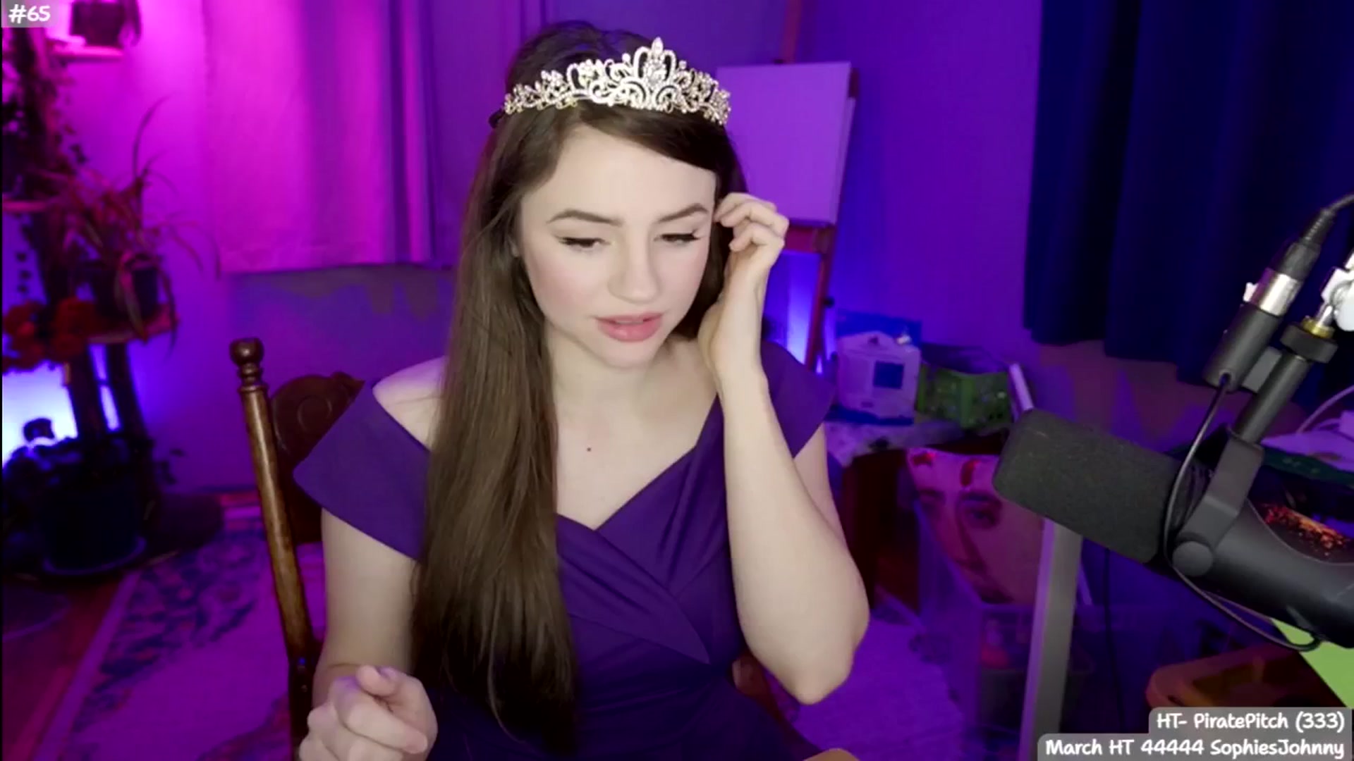 Gallery image thumbnail from SophieAmor's myfreecams stream on, 03/16/2026, 06:32 image 7 of 20
