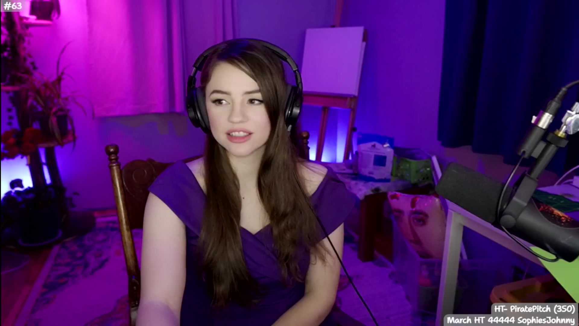 Gallery image thumbnail from SophieAmor's myfreecams stream on, 03/16/2026, 06:32 image 9 of 20