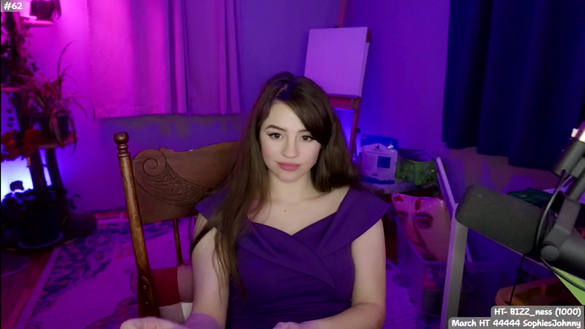 Gallery image thumbnail from SophieAmor's myfreecams stream on, 03/16/2026, 06:32 image 16 of 20