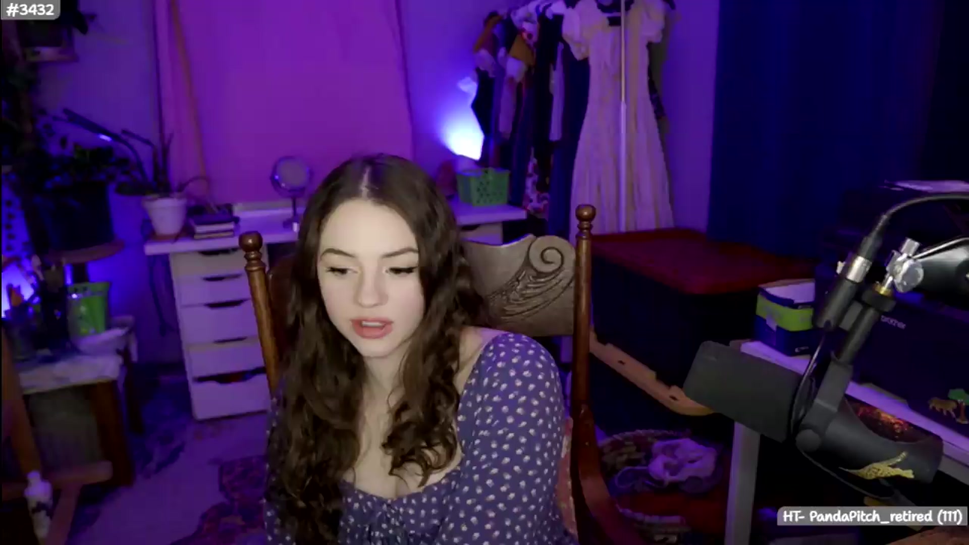 Gallery image thumbnail from SophieAmor's myfreecams stream on, 05/14/2026, 03:03 image 3 of 20