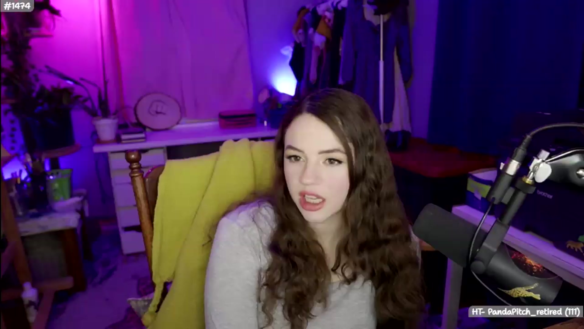 Gallery image thumbnail from SophieAmor's myfreecams stream on, 05/19/2026, 03:07 image 10 of 20